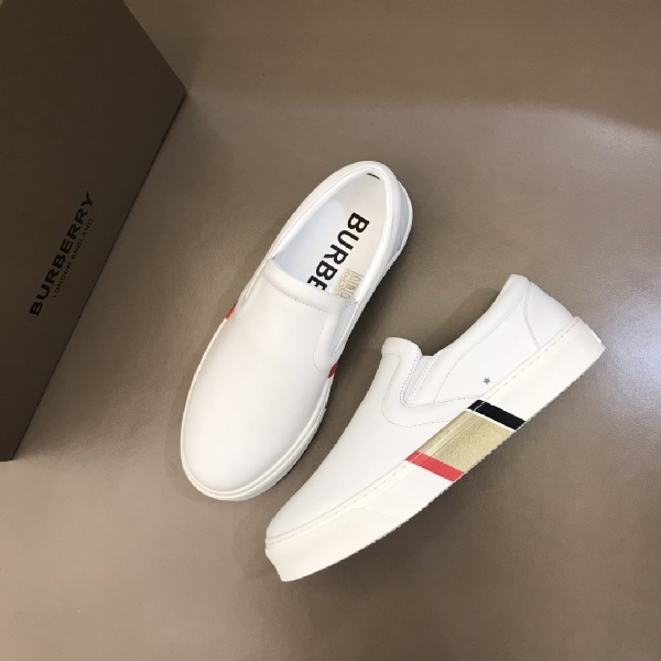 Replica BurBerry Sneaker Bio-based sole in White