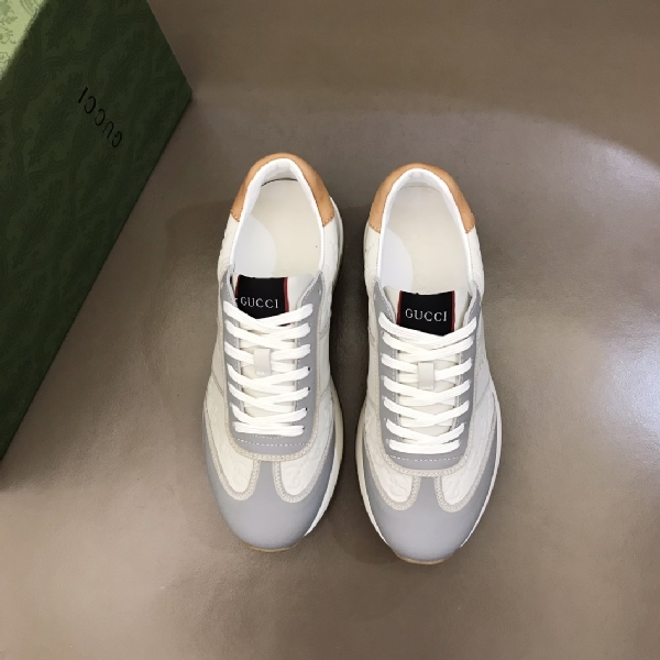 Replica GUCCI Men's Sneaker with calf