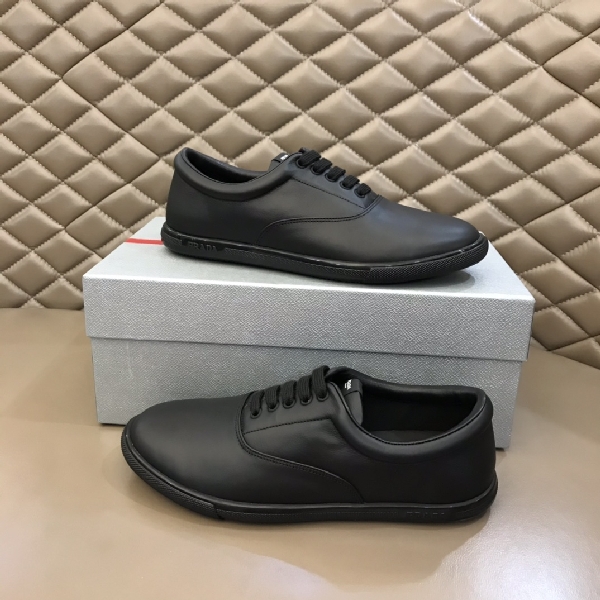 Replica Prada New arrival lace-up sneaker