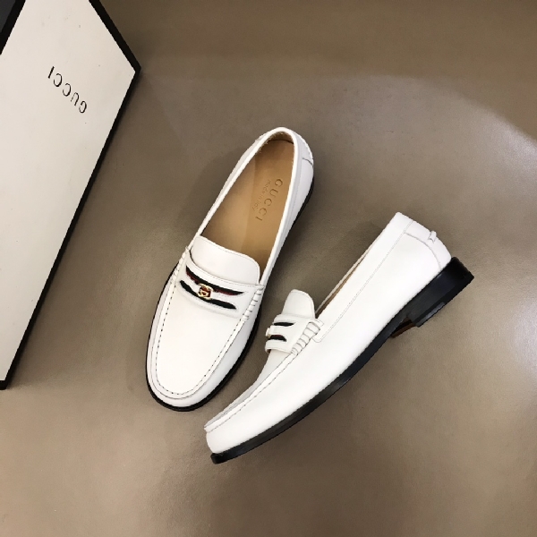 Replica Gucci Dress Shoe in White