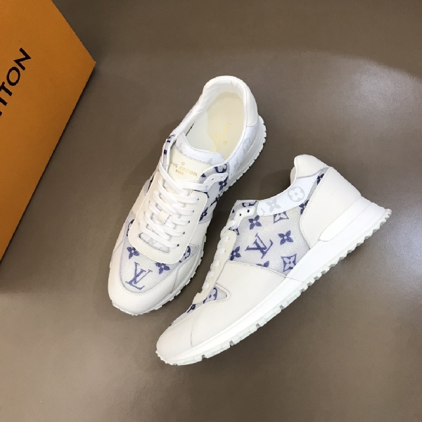 Replica Louis Vuitton Sneaker Run Away in White