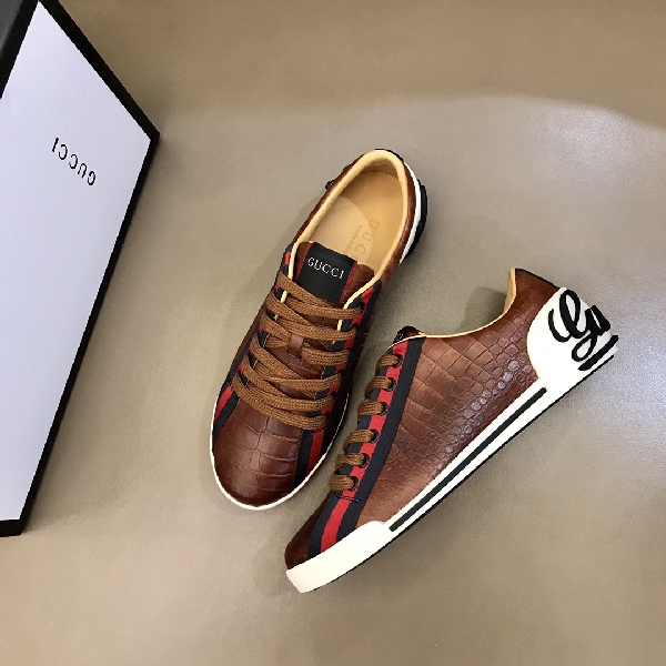 Replica Gucci Sneaker Tennis 1977 in Brown