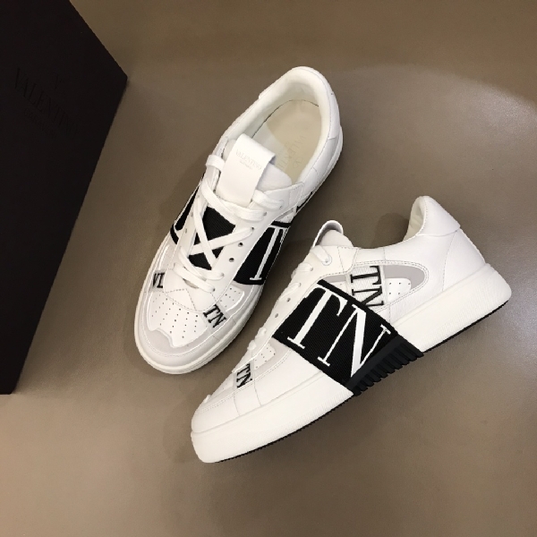 Replica Valentino Sneaker Calfskin Low-Top