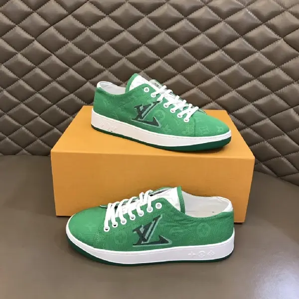 Replica Louis Vuitton 2022 classic casual sneakers