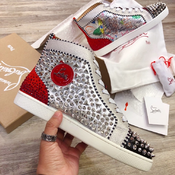 Replica Christian Louboutin Sneaker Louis Strass Flat