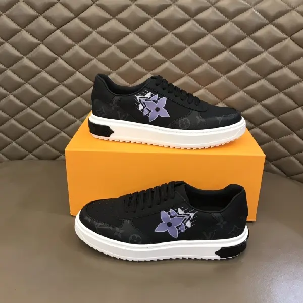 Replica Louis Vuitton 2022 Time Out sneakers