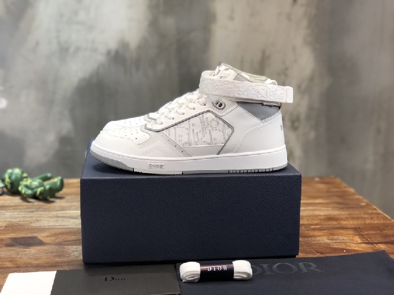 Replica Dior Sneaker B27 in White