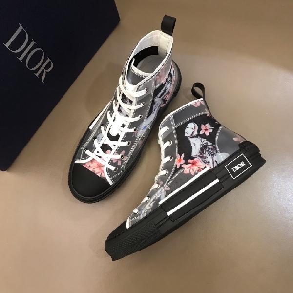 Replica Dior Sneaker B23 in Black