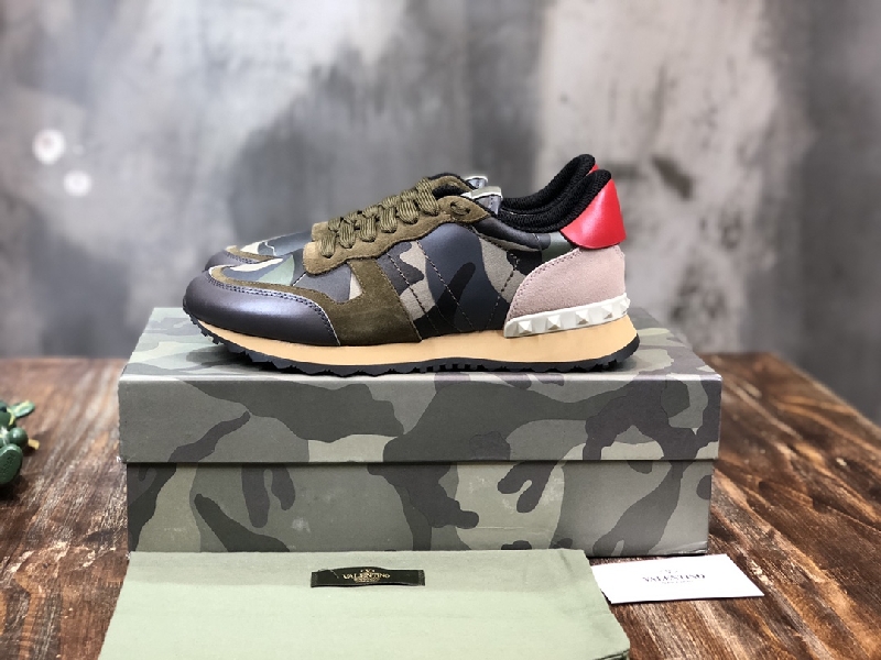 Replica Valentino Sneaker Rockrunner in Brown