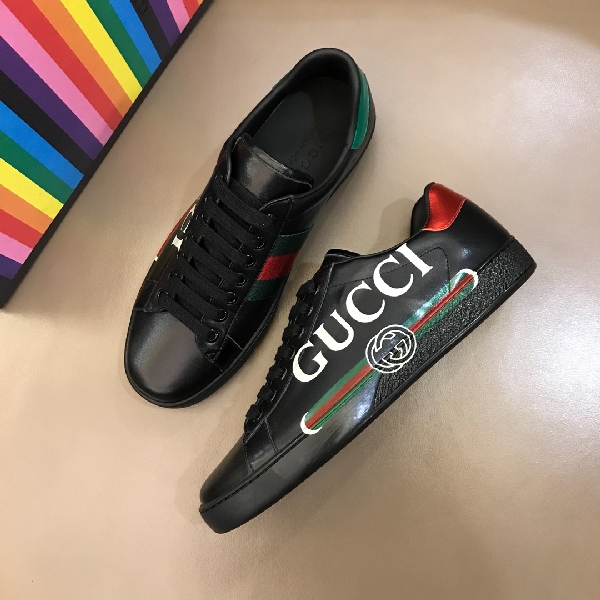 Replica Gucci Sneaker Ace in Black