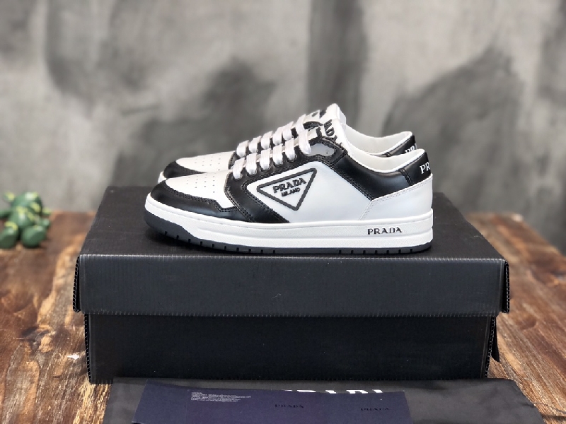 Replica Prada 22C New arrival couple sneaker