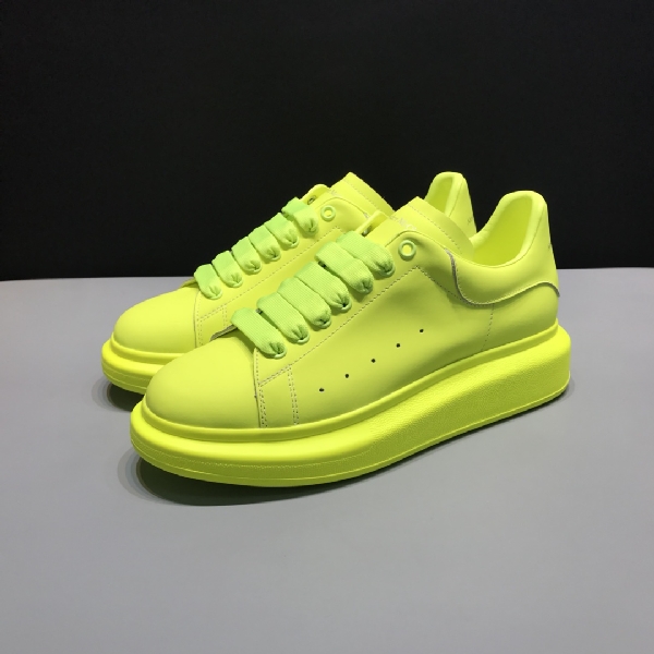 Replica Alexander McQueen Sneaker Oversized in Yellow