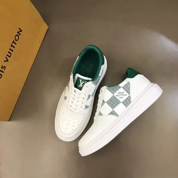 Replica Louis Vuitton 2022 classic casual sneakers