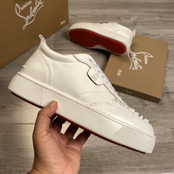 Replica Christian Louboutin Sneaker Happyrui Spikes Flat