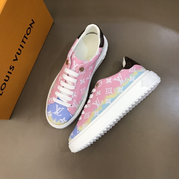 Replica Louis Vuitton Sneaker Luxembourg in Pink