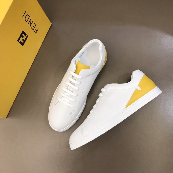 Replica Fendi Sneaker leather low-tops in White