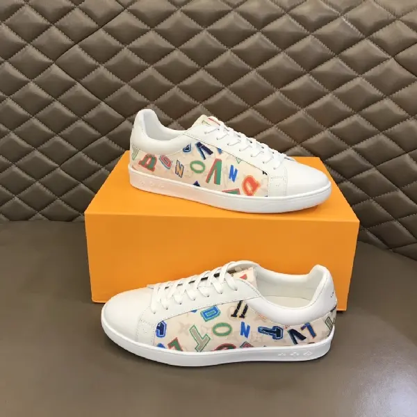 Replica Louis Vuitton 2022 classic casual sneakers