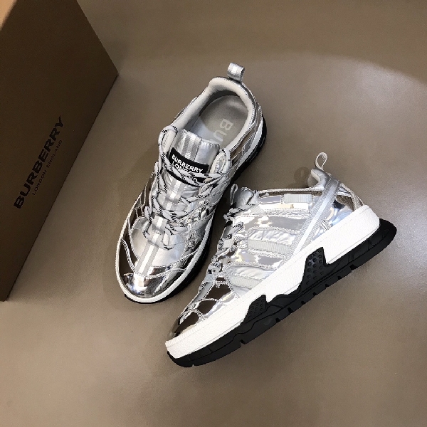 Replica BurBerry Sneaker Union in Sliver