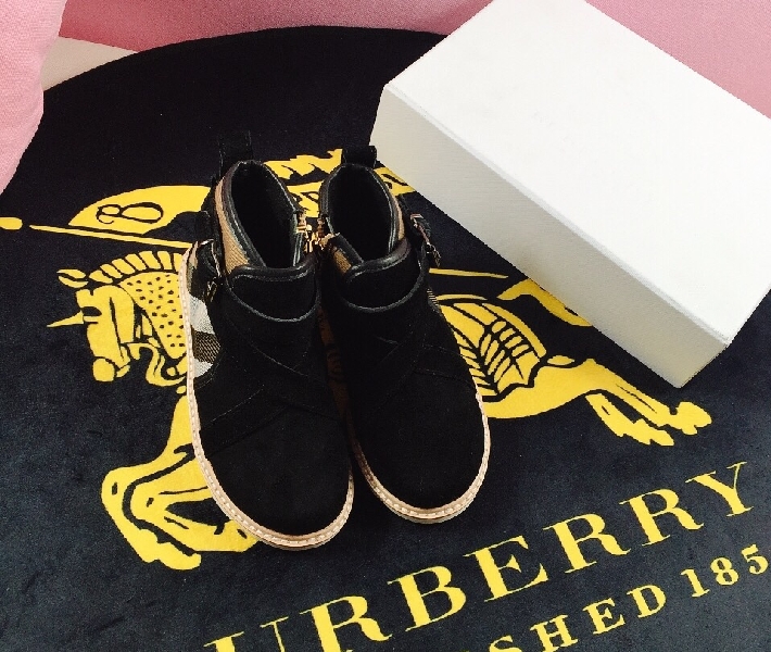 Replica Burberry top quality NEW Children's High Sneakers