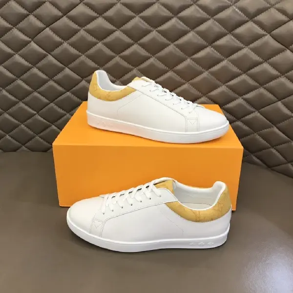 Replica Louis Vuitton 2022 classic casual sneakers