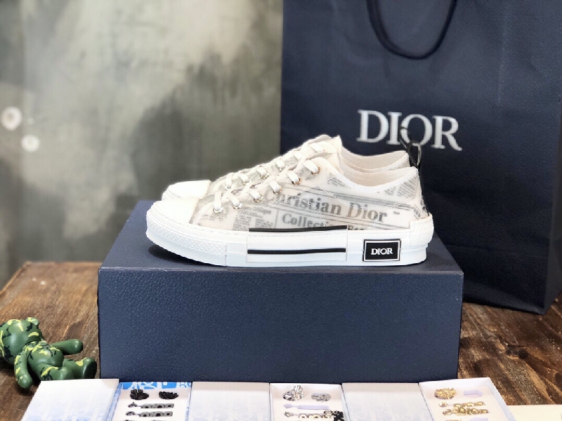 Replica Dior B23'Homme x Kaws By Kim Jones low Sneaker