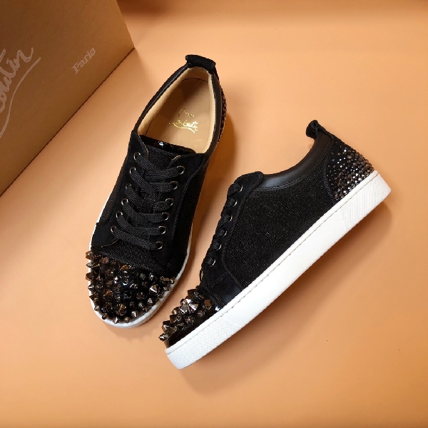 Replica Christian Louboutin Sneaker Junior Spikes Flat