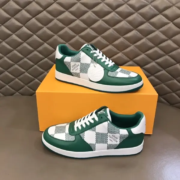 Replica Louis Vuitton 2022 classic casual sneakers