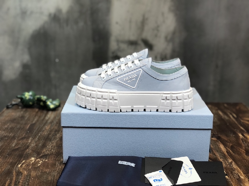 Replica Prada classic sneaker with double Canvas