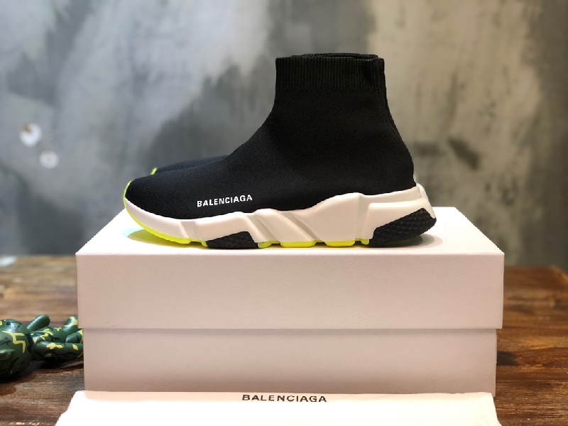 Replica Balenciaga Sneaker Speed Runner 2.0 in Black