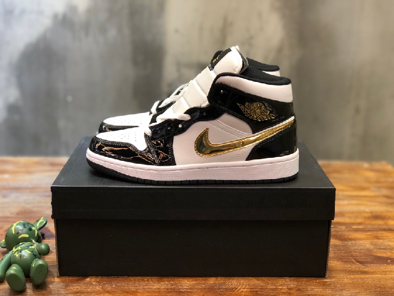 Replica Nike Sneaker Air Jordan 1 High top