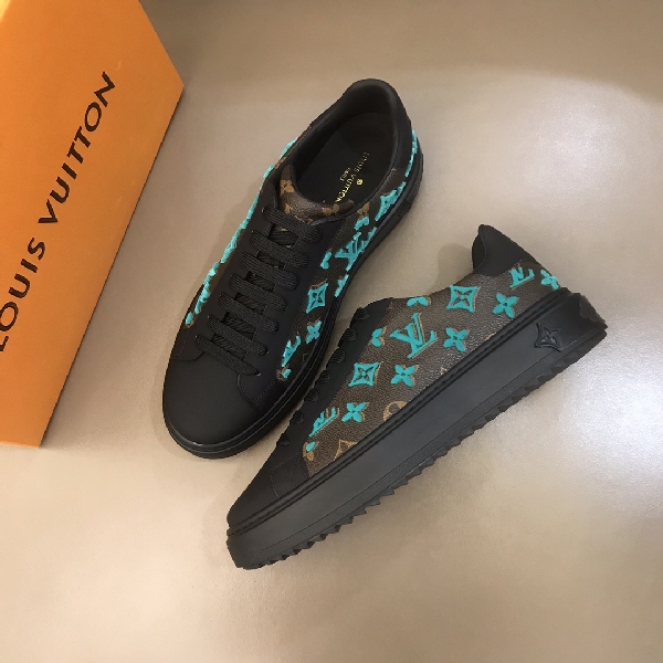 Replica Louis Vuitton Sneaker Luxembourg in Green