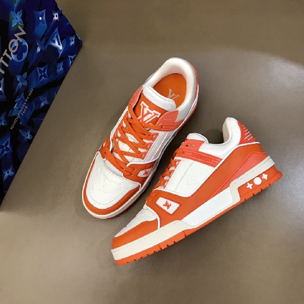 Replica Louis Vuitton Sneaker Trainer in Orange