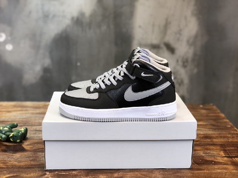 Replica NIKE Air Force 1 LV8 UTILITY High sneaker