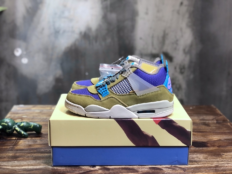 Replica Nike Sneaker Air Jordan 4 Taupe Haze