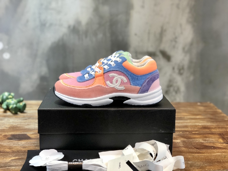 Replica Chanel Sneaker suede Calfskin in Pink