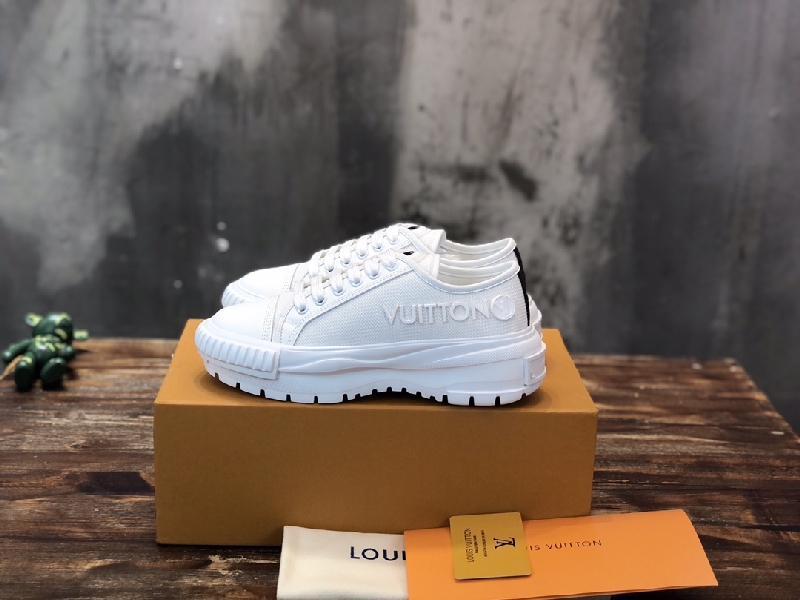 Replica LV new collection SQUAD sneaker