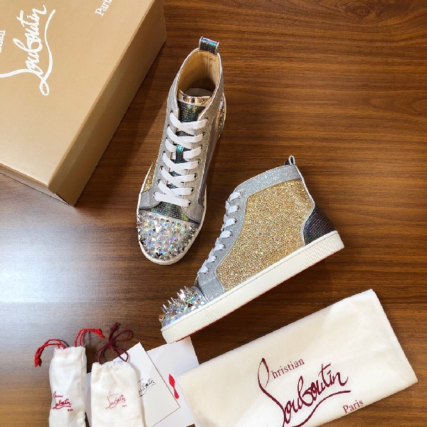 Replica Christian Louboutin Sneaker Spikes Orlato Flat