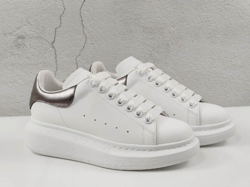 Replica Alexander McQueen Oversized Sneaker White Sole