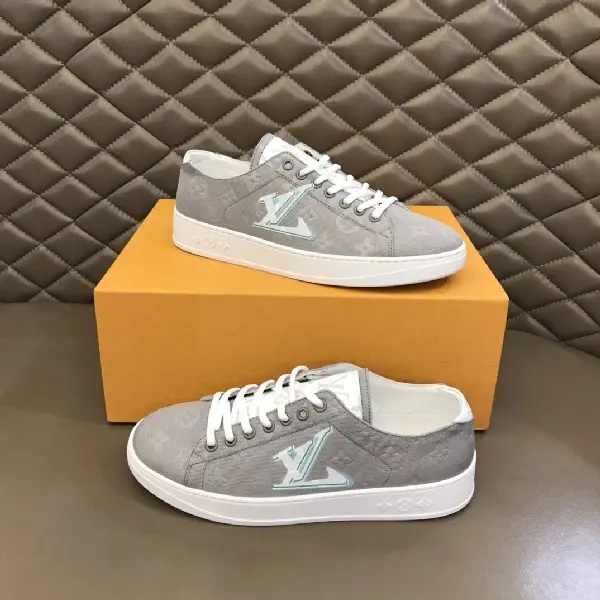 Replica Louis Vuitton 2022 classic casual sneakers