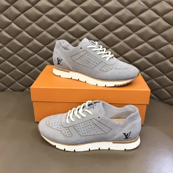 Replica Louis Vuitton 2022 top quality casual sneakers