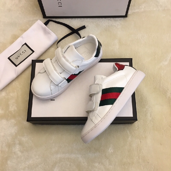 Replica Gucci Rhyton Vintage Trainer children Sneaker