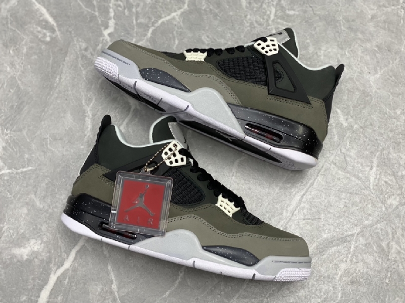 Replica Nike Sneaker Air Jordan4 in Army green