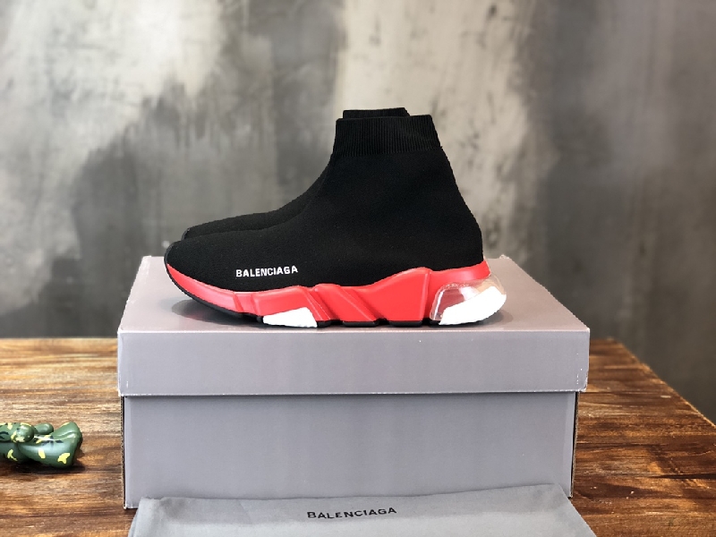 Replica Balenciaga Sneaker Speed Runner 2.0 in Black