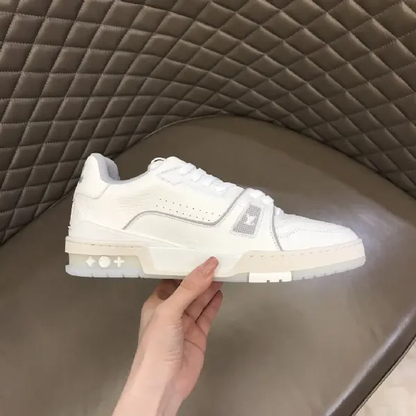 Replica Louis Vuitton 2022 top quality Trainer sneakers