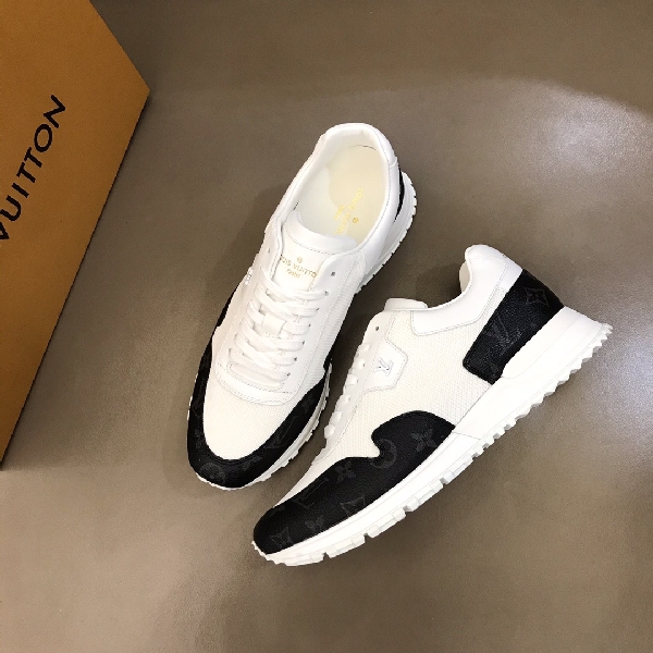 Replica Louis Vuitton Sneaker Run Away in White with Black