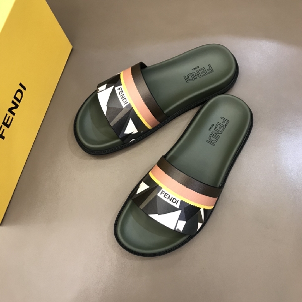 Replica Fendi Slipper in Green