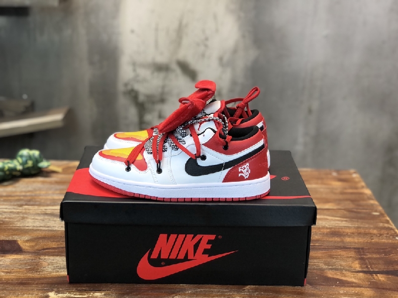 Replica Nike Sneaker Air Jordan 1 Low Chicago