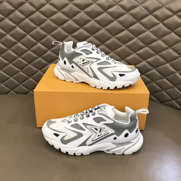 Replica Louis Vuitton 2022 Runner Tatic sneakers