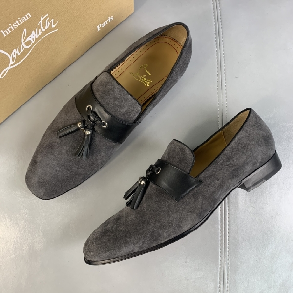 Replica Christian Louboutin Dandelion Flat in Gray