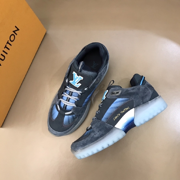 Replica Louis Vuitton Sneaker A View in Blue